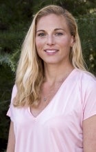 Headshot of Ariel Petrovics