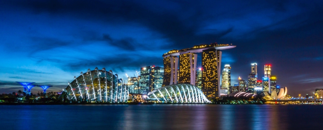 singapore at night