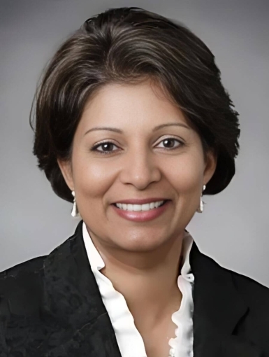 headshot of Wendy Sandhai